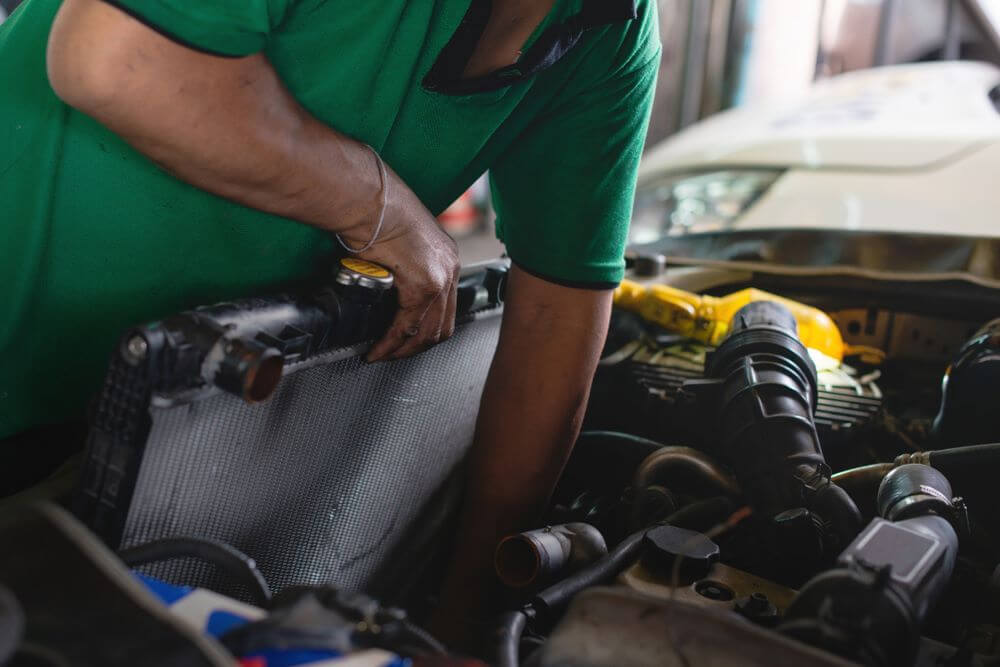 Radiator Repair & Replacement in Sharjah: Your Complete Guide to Staying Cool on the Road